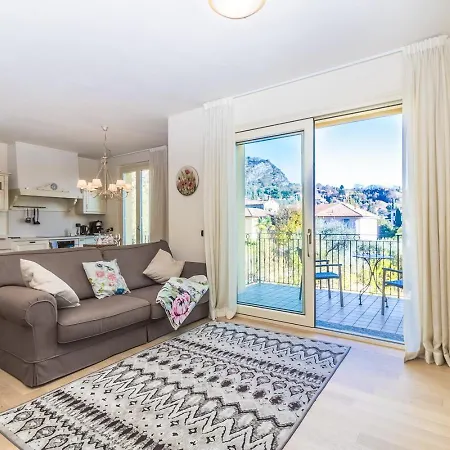 Tulipani 11 - Tremezzina Apartmán *